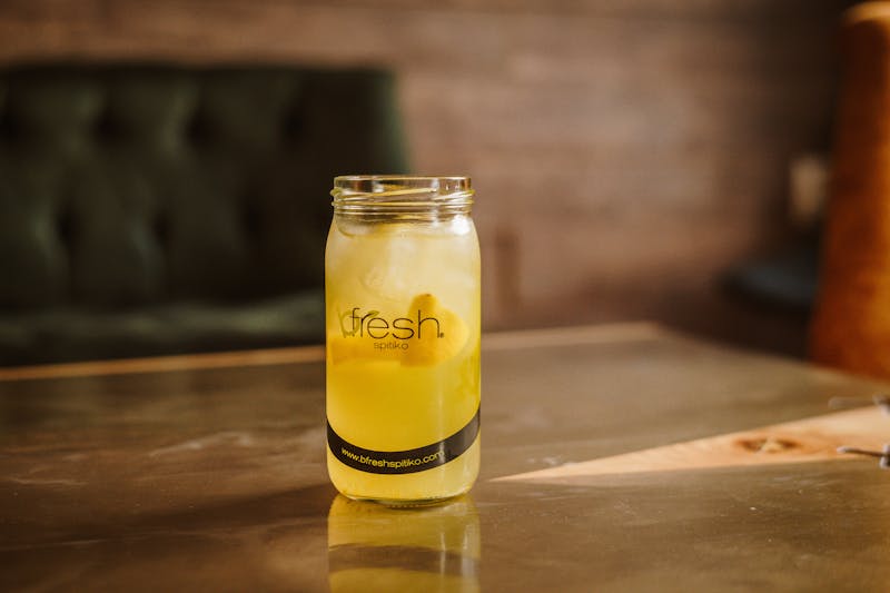 Fresh Lemonade at Papa Ginos