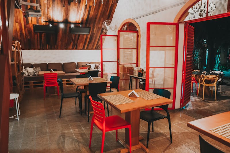 Papa Ginos restaurant interior — authentic Italian-American dining experience